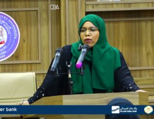 Senoter Leyla oo wasiir fiqi su’aal ka weydiisay hubka sharci daradda iyo banaanbaxa mucaaradka