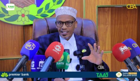 Wasiirka Diinta & Aw Qaafta Somaliland oo faahfaahimiye midaynta Manhajka Macaahida & madarasadaha