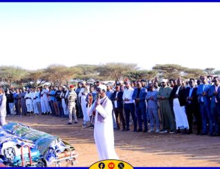 Waxaa maanta aas ballaadhan loo sameeyay 4caruur ahaa ee uu aabood ku gubay magaalada Hargeysa