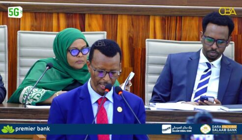 Xil Maxamuud” Wasiir dadka aad sheegtay 51-ka Milyan ee soo kordhay xagee kasoo kordheen?