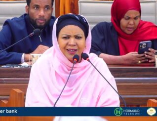 Xildhibaanada Golaha Shacabka Soomaaliyaa ayaa maanta la horgeeyey sharciga Dembiyada Kufsiga iyo Anshax-xumada kale.