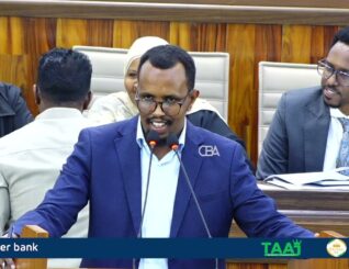 Yaa iska leh magaalada Muqdisho? Xildhibaanada Baarlamaanka Soomaaliya oo isku khilaafay.