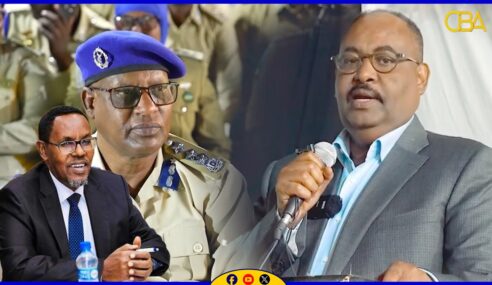 dalkeena waxaa loo Sooraray dhammaan wixii dhibaato ah ee aduunka ka dhici jiray.” MD Saciid Den