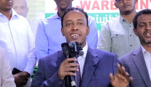 Badhasaabka cusub ee Saaxil ayaa xilkii la wareegay