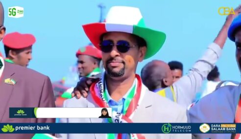 Dabaaldeg weyn oo lagu soo dhaweynaayo aqoonsiga Somaliland oo Badweynta Berbera ka dhacay.