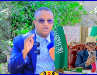 Garyaqaan Mubaarika Aaar oo fariin udiray Madaxwayne Cirro