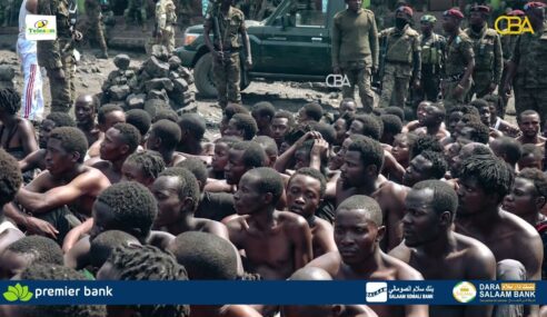 Maxkamad Faransiis ah ayaa 30 sano oo xarig ah ku xukuntay hoggaamiye hore oo Afrikaan ah