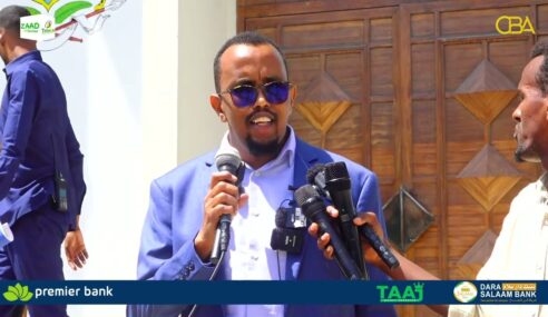 Qaar ka mid ah xildhibaanada Golaha Shacabka baarlamaanka Soomaaliya oo baaq nabadeed ka diray rabshada ka taagan Boorama