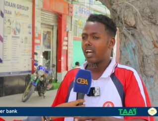 Qaar kamid ah shacabka Muqdisho ayaa kasoo horjeestay doorashada qof iyo codka ah ee beri ka dhacaysa gobolka Banaadir.