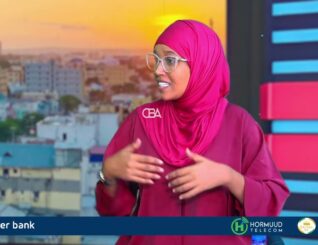 Qisada nin wanaagsanaa ayaa dunida lagu tusiyey abaalmarinta camal wanaagsan iyo sadaqo uu la baxay.