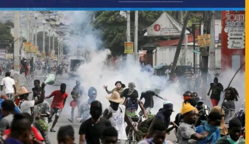 Dalka Haiti dibadbaxyaal cadhaysan ayaa la wareegay xarunta degmada Saint-Marc ee dalka Haiti