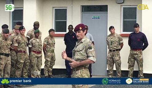 Xildhibaannada Kenya ayaa ku eedeeyay ciidamada Ingiriiska ee dalka ku sugan xadgudubyo galmo iyo dhaawac ka dhan ah deegaanka.