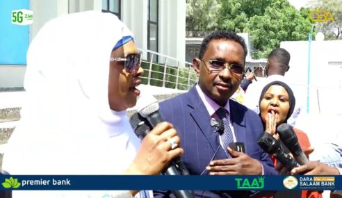 Xildhibaano ka tirsan BFS, oo madaxweyne Xasan sheekh iyo Ra’iisul wasaare Xamse ugu baaqay inay si deg deg ah isku casilaan.