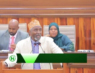 “Aan ka xishoono shareecada oo kuma dhaqmi karno xiligaan iyo xeer ciqaabeedkaan.” Xil. Shariif Cabdalla.