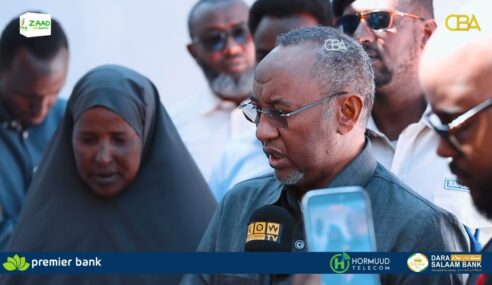 Gudoomiye Xirsi oo booqday qoyska ehelka Dabka ku geeriyooday .