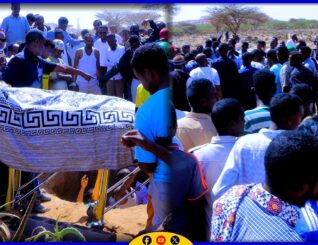 Hargeysa waxaa aas qaran loogu sameeyay Marxuum saxafi Mubaarik Cabdi Yuusuf