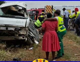 Saddex iyo toban carruur ah oo iskuul dhiganayay ayaa ku dhintay shil bas oo ka dhacay Koonfur Afrika