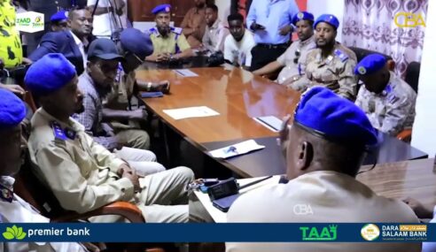 Taliyaha cusub ee loo soo magacaabay Booliiska Gobolka Saaaxil Maxamed Dacar ayaa maanta Xilkii la wareegay.