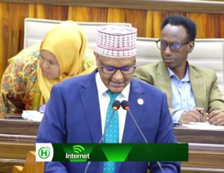 “Da’da Qaarka iyo xoriyadda diinta culumadda soomaaliyeed qaylo ka keenen,halka kuwa Xalane degen….