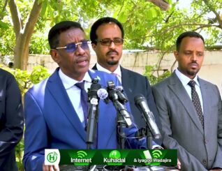 Wasiir fartaag “Waxaan rabaa in aan laamaha amaanka faro, shaqsigi lagu arko isaga oo shilankiisa…