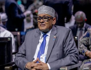 𝐌𝐚𝐝𝐚𝐱𝐰𝐞𝐲𝐧𝐚𝐡𝐚 𝐉𝐚𝐦𝐡𝐮𝐮𝐫𝐢𝐲𝐚𝐝𝐝𝐚 𝐒𝐨𝐦𝐚𝐥𝐢𝐥𝐚𝐧𝐝 𝐨𝐨 𝐒𝐚𝐧𝐚𝐝𝐤𝐢𝐢 𝐥𝐚𝐛𝐚𝐚𝐝 𝐨𝐨 𝐱𝐢𝐝𝐡𝐢𝐢𝐝𝐡 𝐚𝐡 𝐤𝐚 𝐪𝐚𝐲-𝐛𝐠𝐚𝐥𝐚𝐲 𝐒𝐡𝐢𝐫𝐤𝐚 𝐖𝐨𝐫𝐥𝐝 𝐆𝐨𝐯𝐞𝐫𝐧𝐦𝐞𝐧𝐭𝐬 𝐒𝐮𝐦𝐦𝐢𝐭 𝐞𝐞 𝐃𝐮𝐛𝐚𝐢 -𝟐𝟎𝟐𝟔