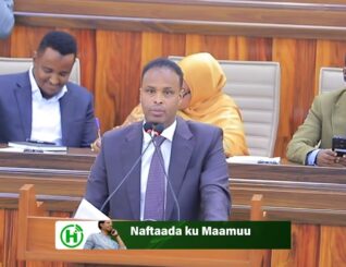 Xil. Maxamed Haaruurn “Caasimadda waa in muqdisho laga wareejiyaa oo 10 sanaba mar meel la geeya”