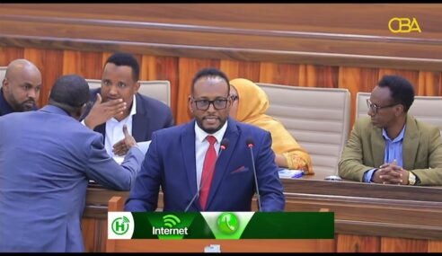 Xild. Axmed mashruuc “Waxaan ka mid ahaa xildhibaanada diidanaa wax-kabadalka Dastuurka.”