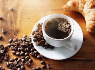 Walaac xooggan ayaa ka taagan suuqa qaxwaha caalamka, iyadoo digniin culus uu soo saaray Ururka Qaxwaha Itoobiya.