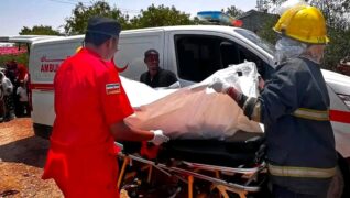 Hargeysa: Laba Caruur ah ayaa ku geeriyooday Dab haleelay Guri Jiingad ah oo ku yaalla Xaafadda Barakacayaasha ee Kaam Digaale oo ku taalla duleedka Koonfureed ee Degmada Maxamed Mooge.