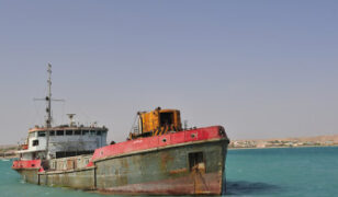 Budhcad-badeed Soomali ah oo afduubtay Markab shidaal oo Yemen ka baxay