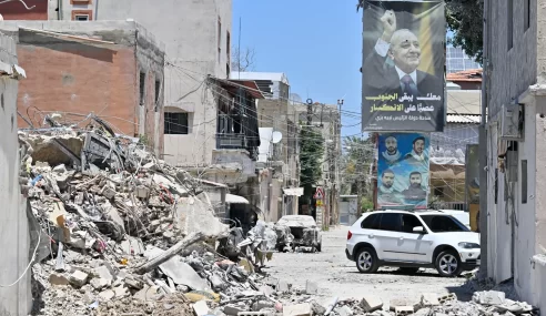 Duqaymo Israa’iil ka fulisay koonfurta Lubnaan iyadoo heshiis Maraykan-dhexdhexaadinayo uu jiro