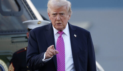 Trump: Maraykanku si buuxda ayuu gacanta ugu hayaa Marin-biyoodka Hormuz