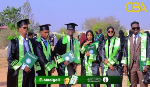 Jaamacadda Burco oo 650 Arday u qabatey Munaasibad qalin-jabin ah.