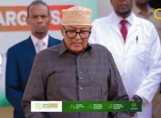 Madaxweynaha JSL oo ka jawaabay cabashadii bukaanada Kelyaha loo dhaqo