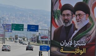 Hoggaamiyaha Sare ee Iiraan oo Dalalka Muslimiinta ugu Baaqay inay Aqoonsadaan “Cadowga Dhabta ah”