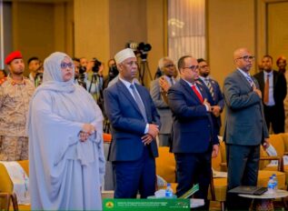 Madaxweyne Ku-xigeenka Jamhuuriyadda Somaliland Oo Furay Shirweynaha Horumarinta Ganacsatada Yaryar, Kuwa Dhexe iyo Iskaashatooyinka