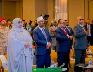 Madaxweyne Ku-xigeenka Jamhuuriyadda Somaliland Oo Furay Shirweynaha Horumarinta Ganacsatada Yaryar, Kuwa Dhexe iyo Iskaashatooyinka