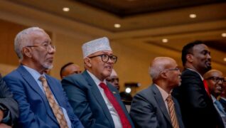 Madaxweyne Cirro oo Washington kula kulmay Jaaliyadda Somaliland, kuna baaqay midnimo iyo difaaca qaddiyadda