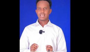 Ardayda dugsiga 26 June oo ka mudaharaday moobilada oo laga mabnuucay