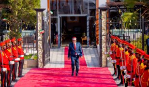 Madaxweyne Cirro oo safar shaqo ugu ambabaxay Maraykanka